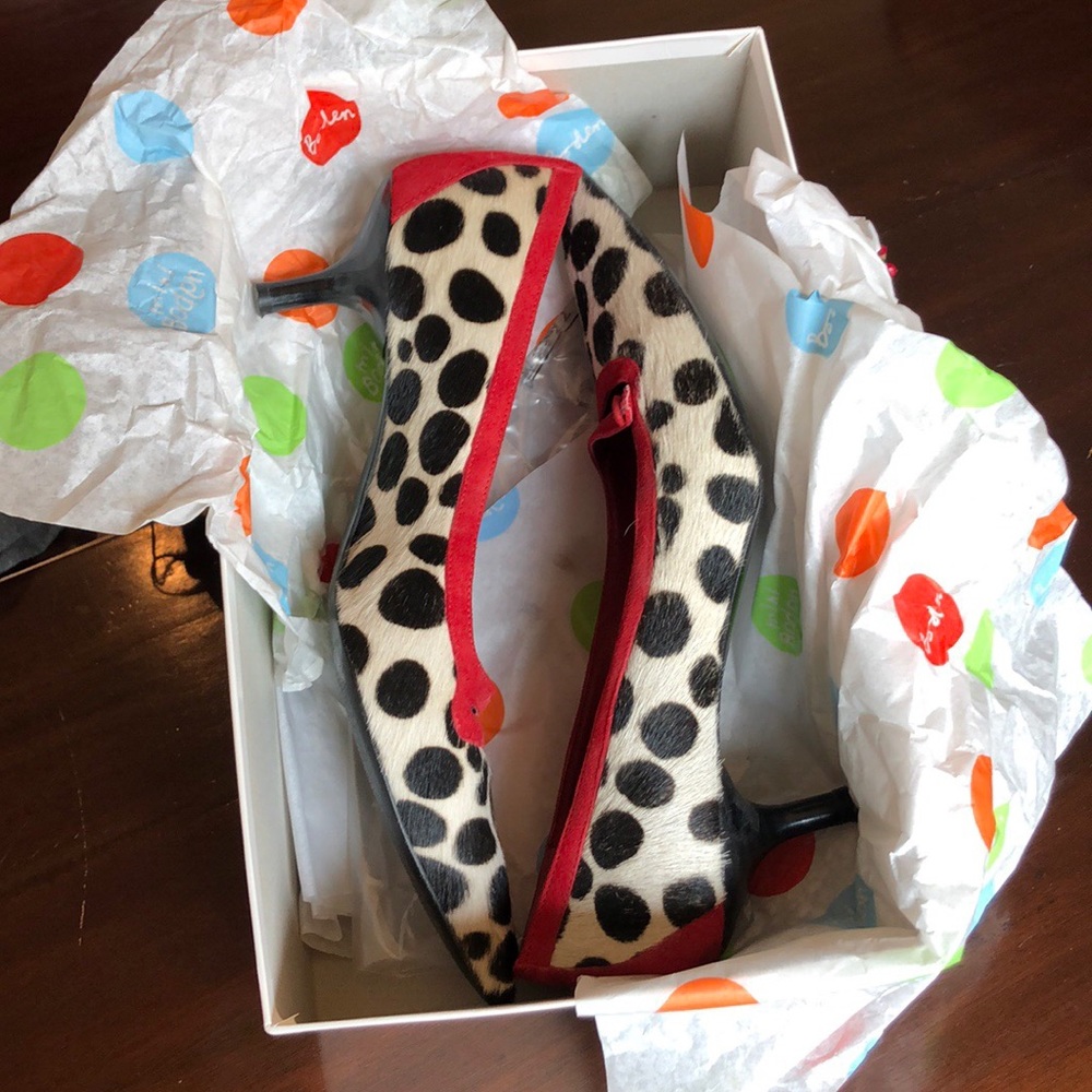 Boden animal print, kitten heels.